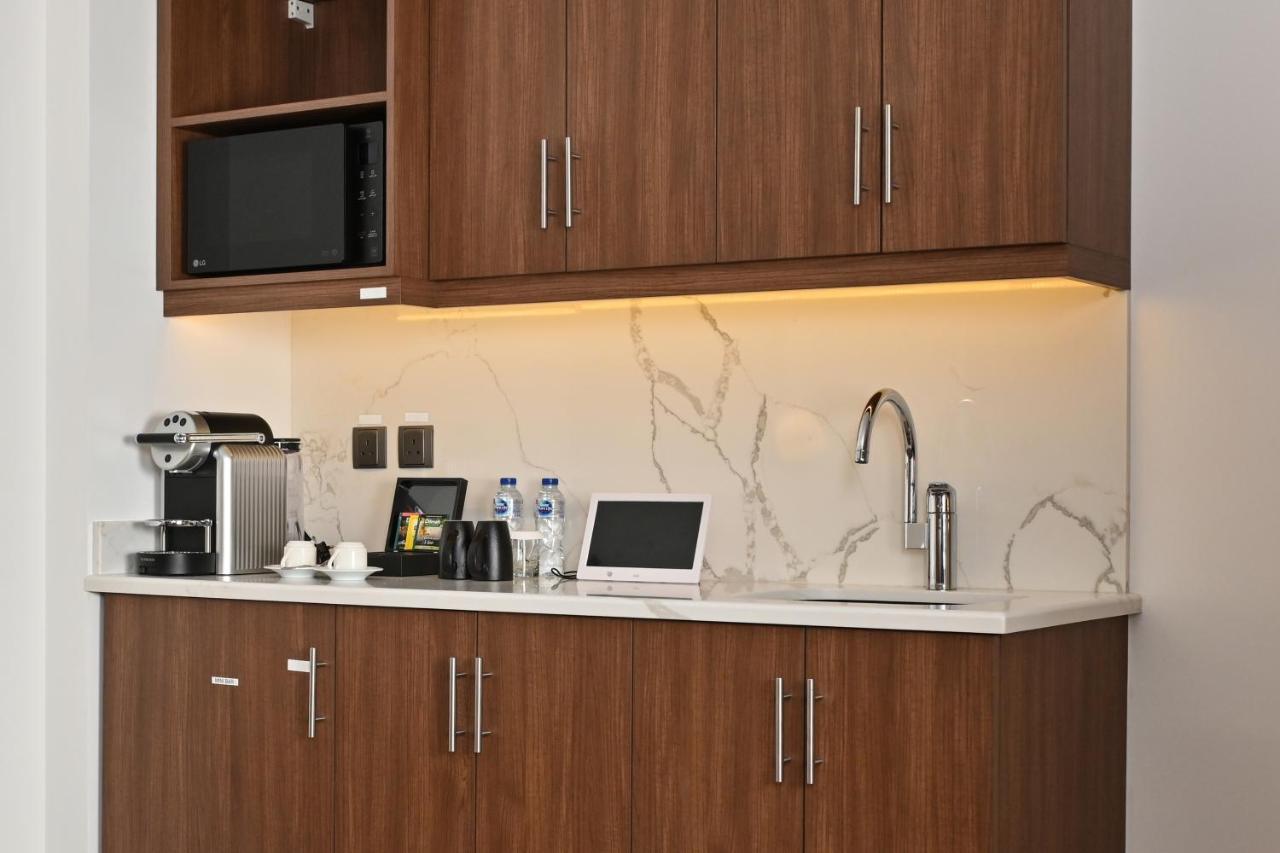 Comfort Hotel Jeddah King Road Eksteriør billede