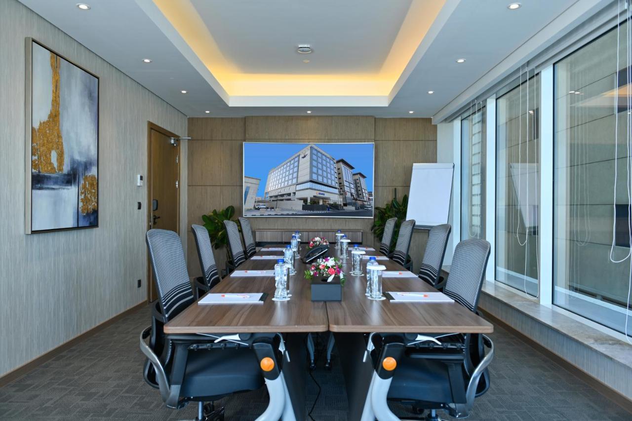 Comfort Hotel Jeddah King Road Eksteriør billede