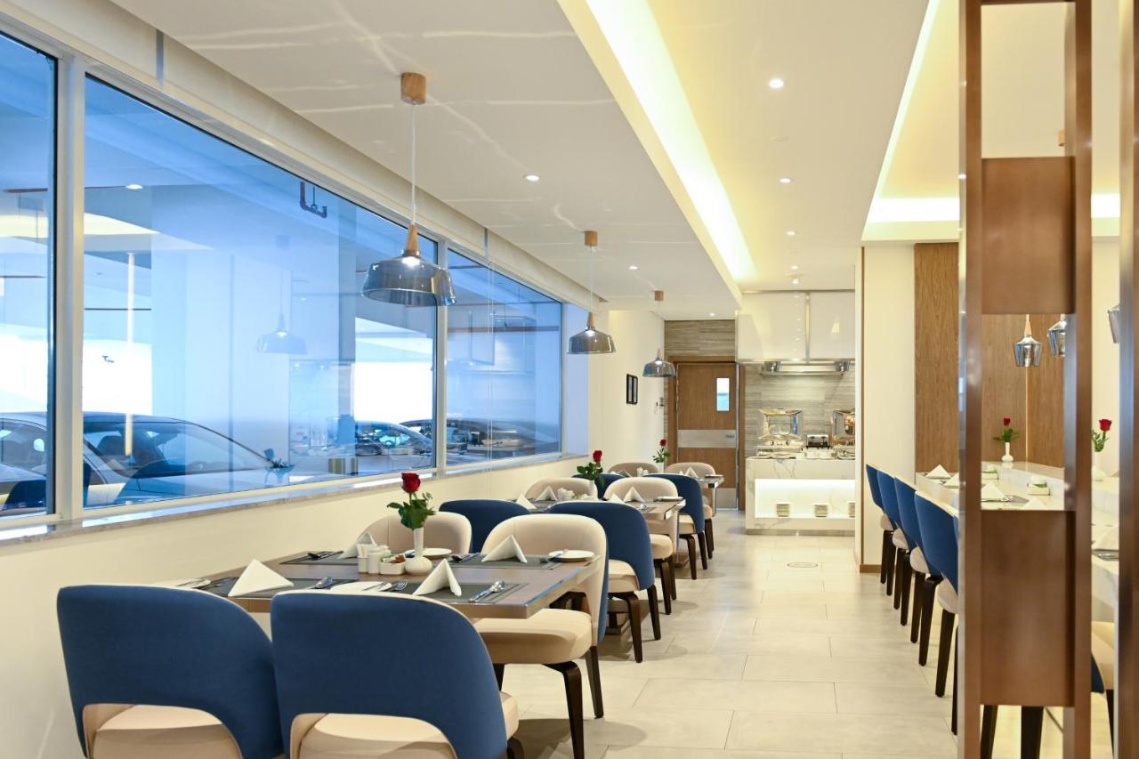 Comfort Hotel Jeddah King Road Eksteriør billede