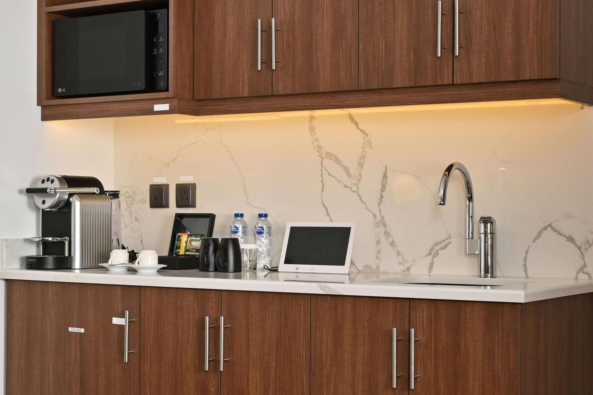 Comfort Hotel Jeddah King Road Eksteriør billede